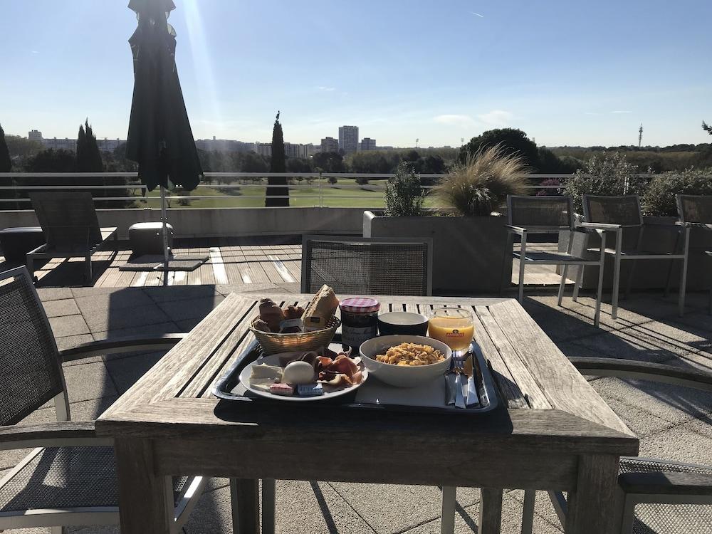 Hotel Golf Fontcaude Juvignac Zewnętrze zdjęcie