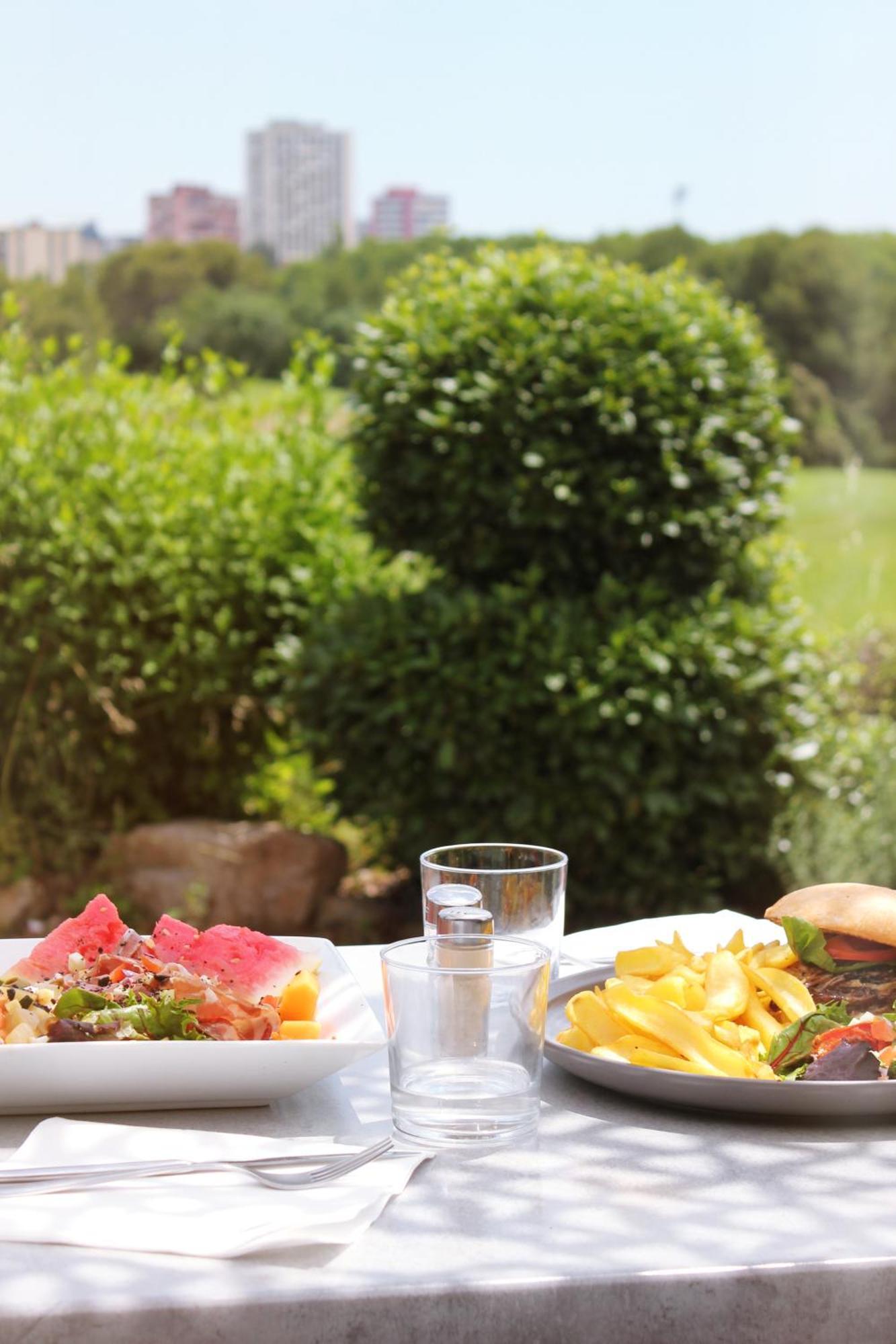 Hotel Golf Fontcaude Juvignac Zewnętrze zdjęcie