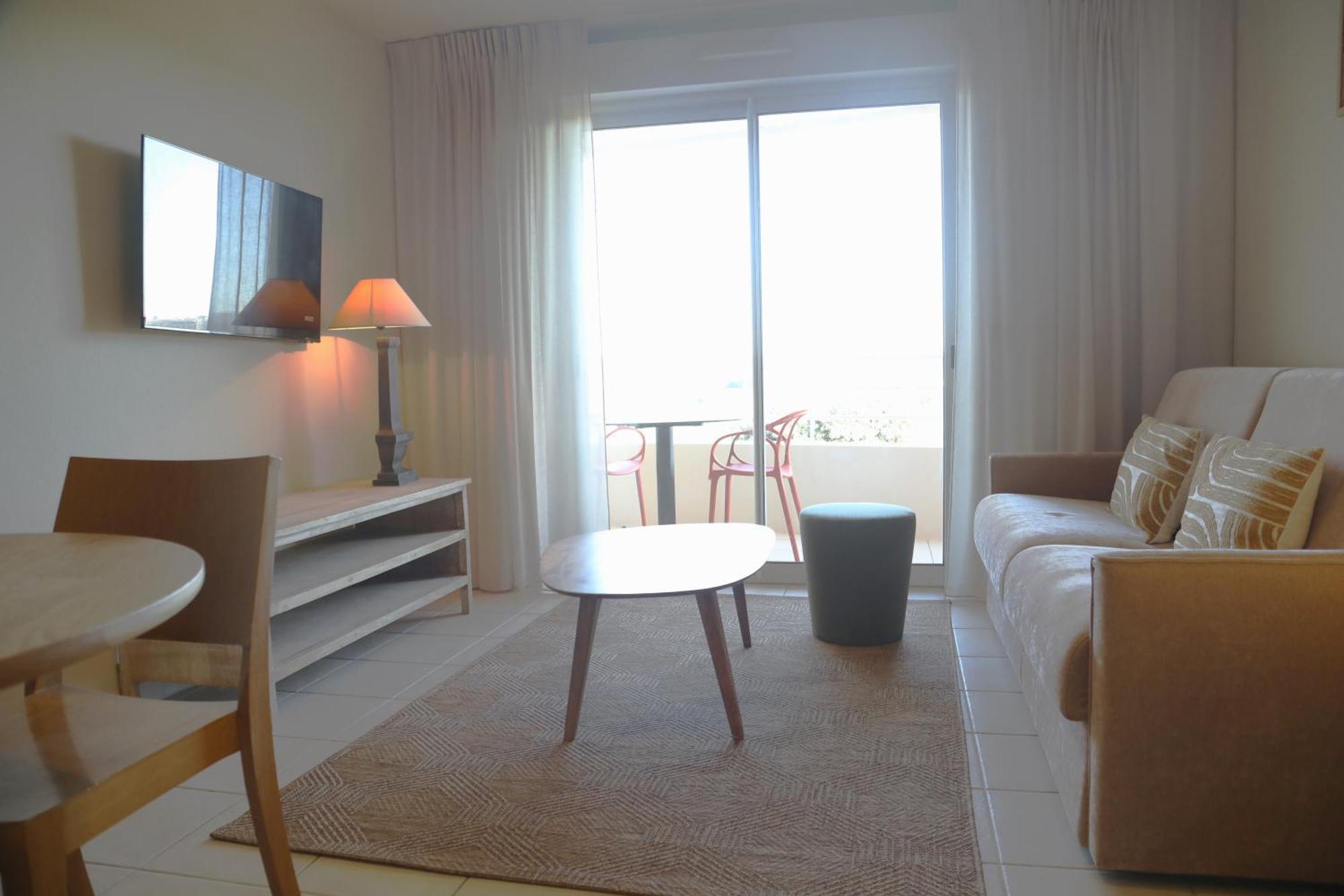 Hotel Golf Fontcaude Juvignac Zewnętrze zdjęcie