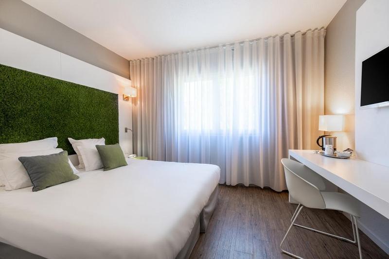 Hotel Golf Fontcaude Juvignac Zewnętrze zdjęcie